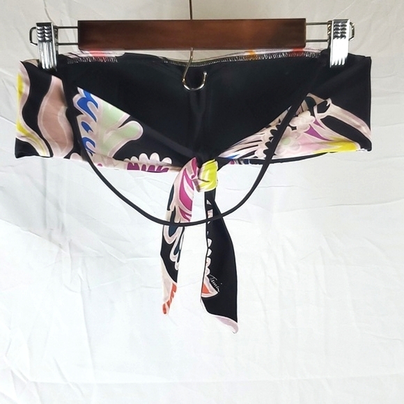 *Set* Trina Turk Seychelles Floral Bandeau Top High-Waisted Bottom Bikini Set - Picture 9 of 14